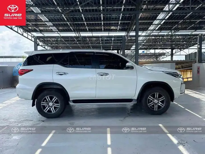 Toyota Fortuner 2022 photo 4