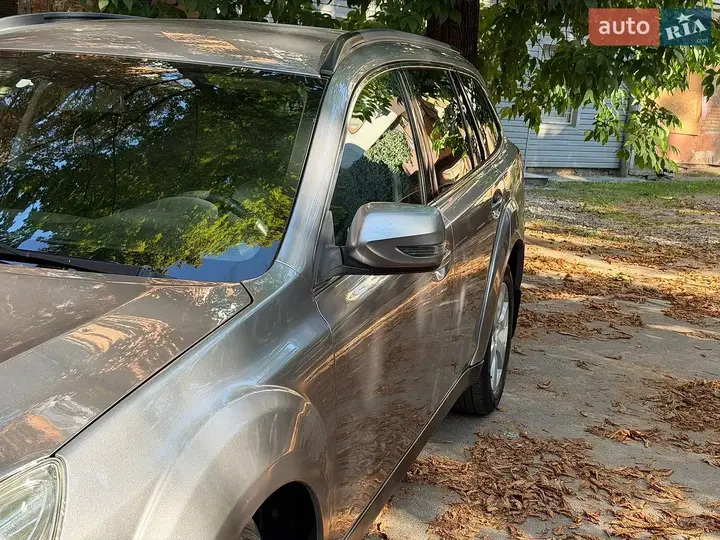 Subaru Outback 2010 photo 5