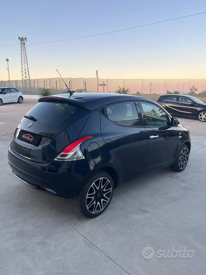 Lancia Ypsilon 2017 photo 5