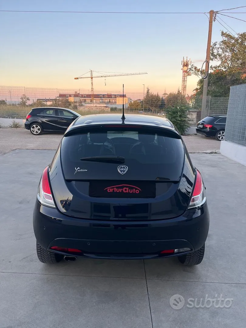 Lancia Ypsilon 2017 photo 4