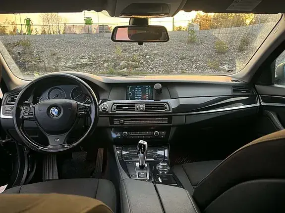 BMW 520D 2011 photo 4