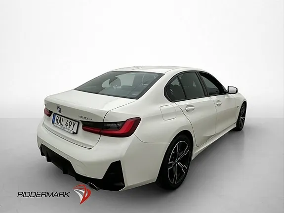 BMW 330E 2023 photo 4