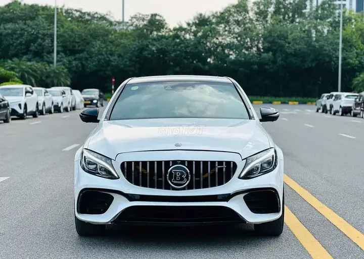 Mercedes-Benz C-Class