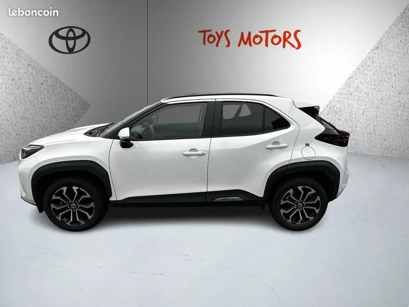 Toyota Yaris Cross 2025 photo 3