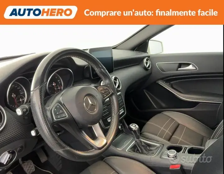 Mercedes-Benz A 200 2017 photo 5