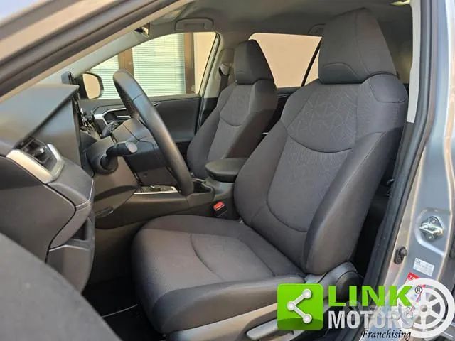 Toyota Rav4 2024 photo 4