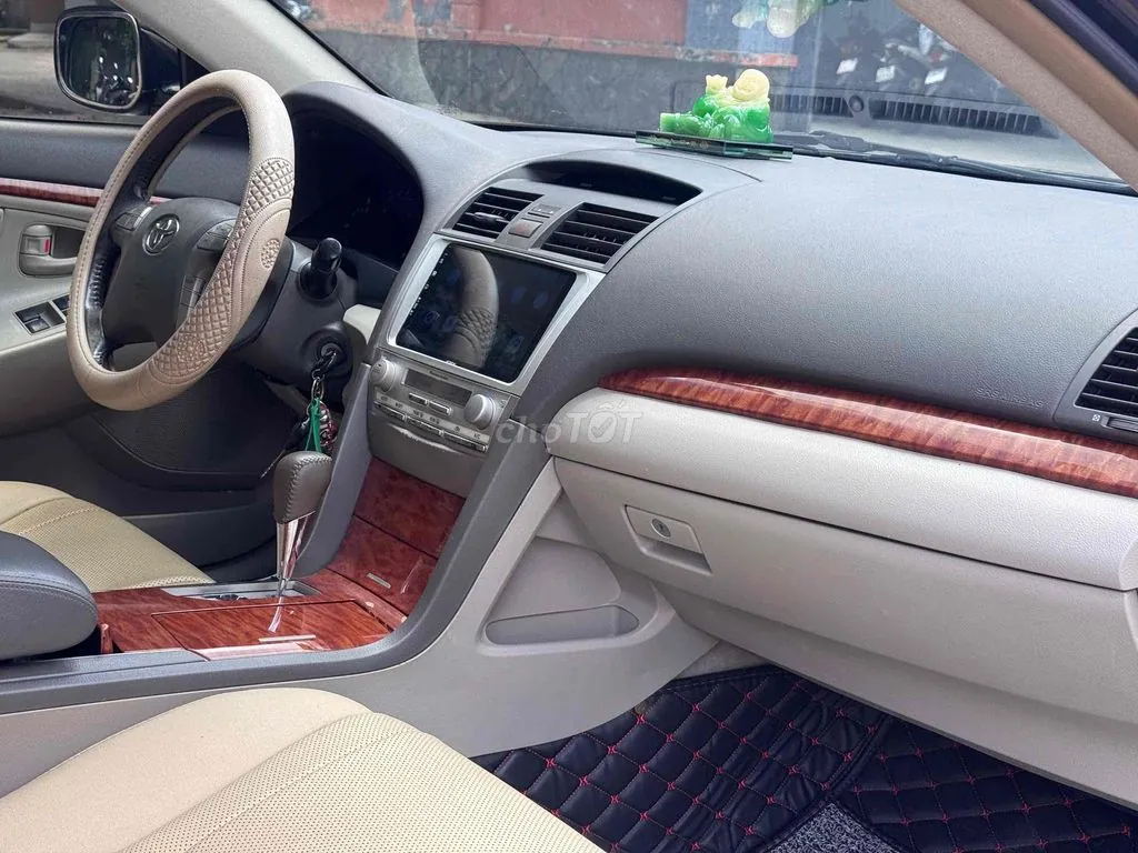 Toyota Camry 2010 photo 3