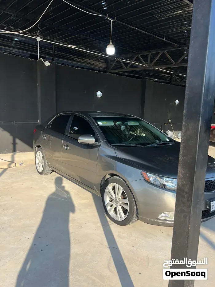 Kia Cerato 2012 photo 3