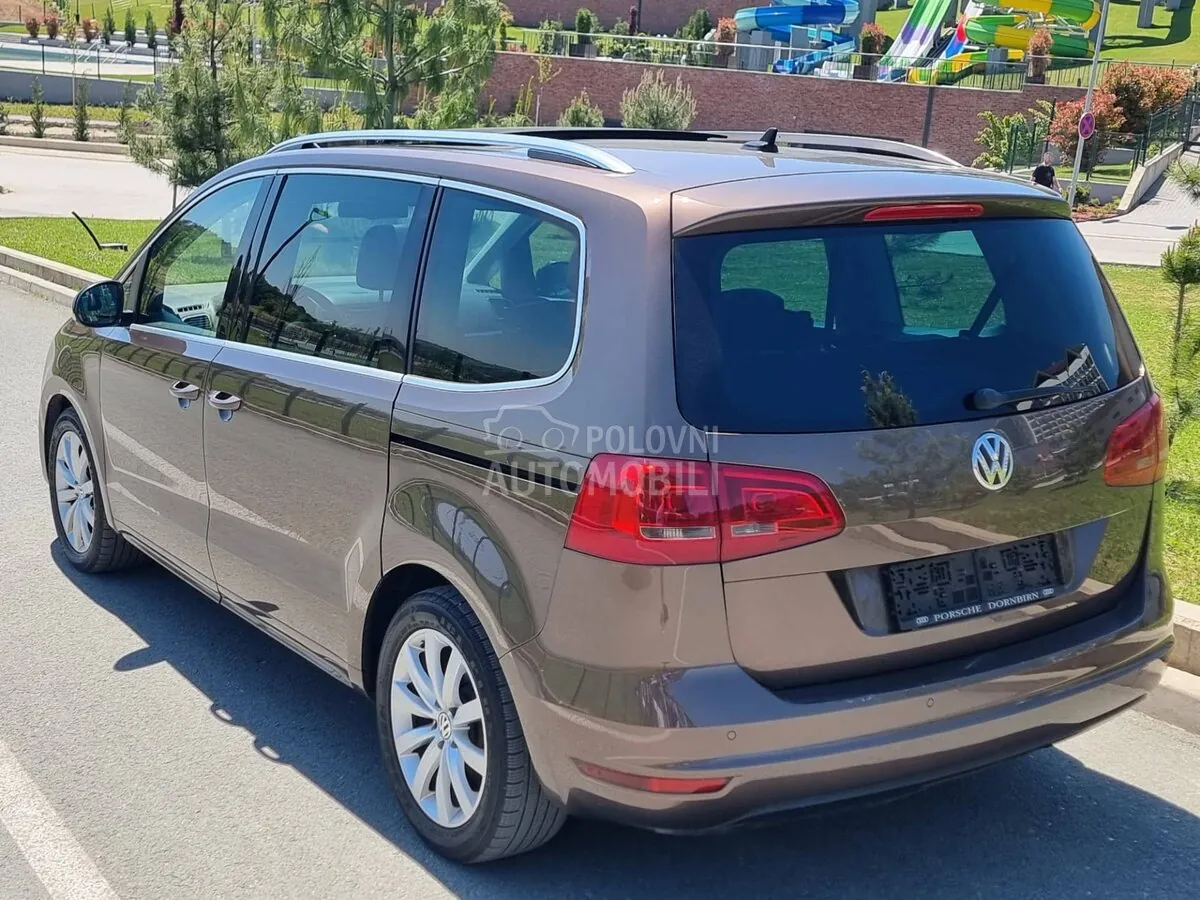 Volkswagen Sharan 2011 photo 3