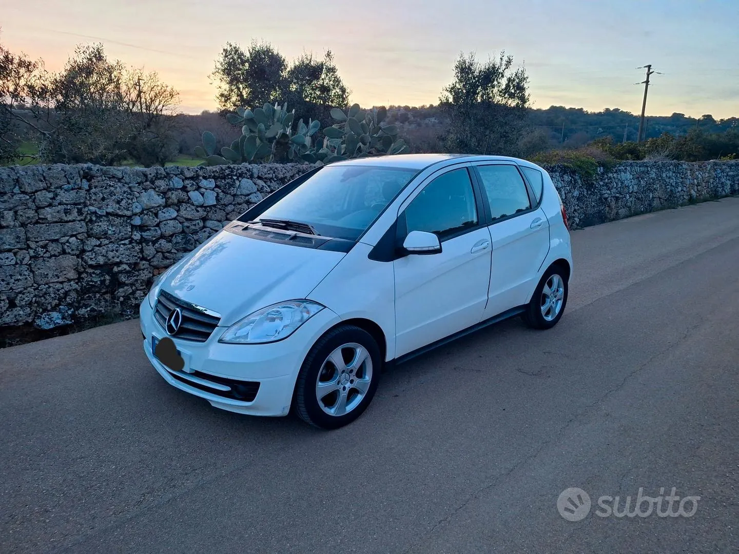 Mercedes-Benz A 180