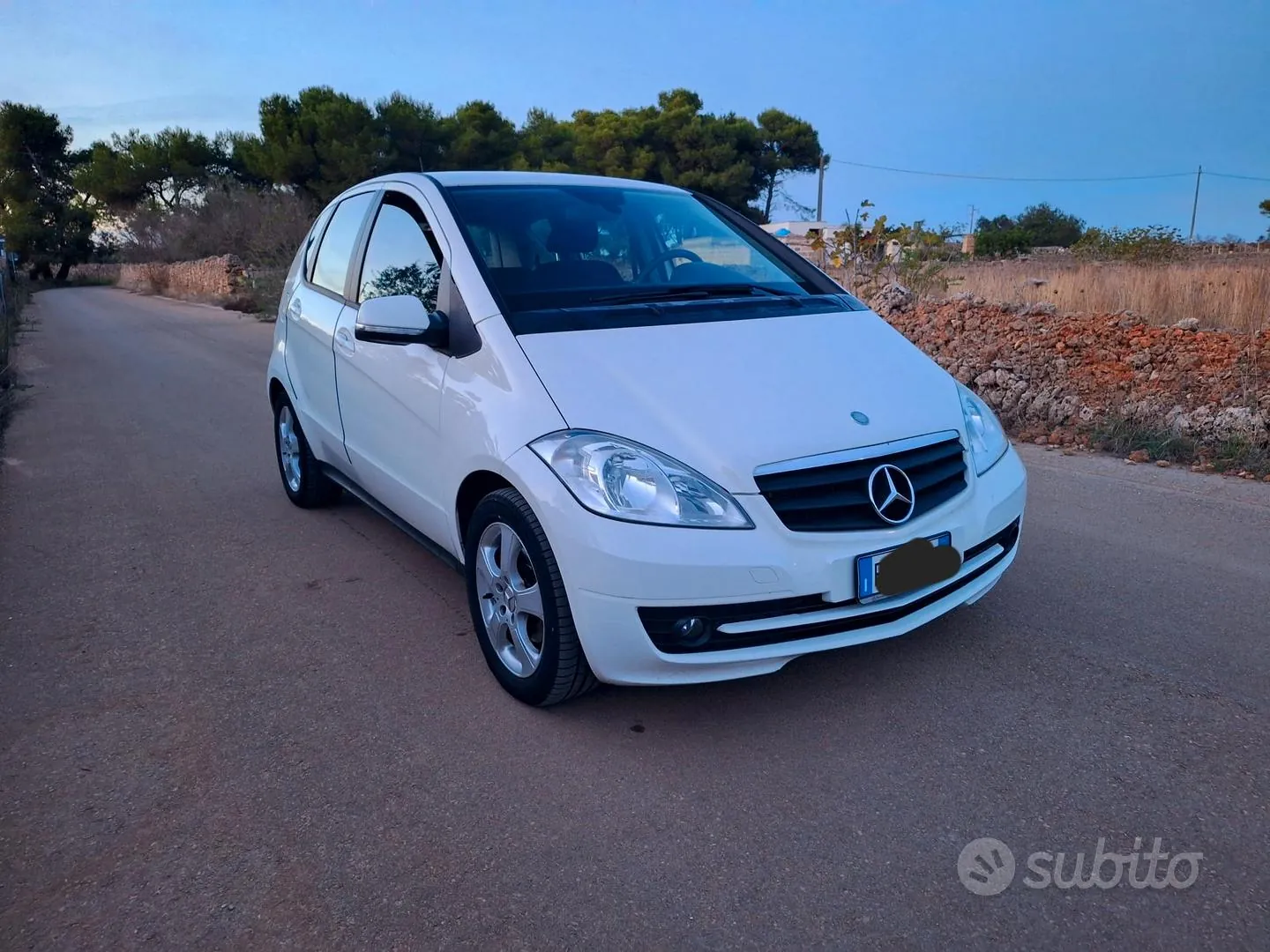 Mercedes-Benz A 180 2012 photo 3