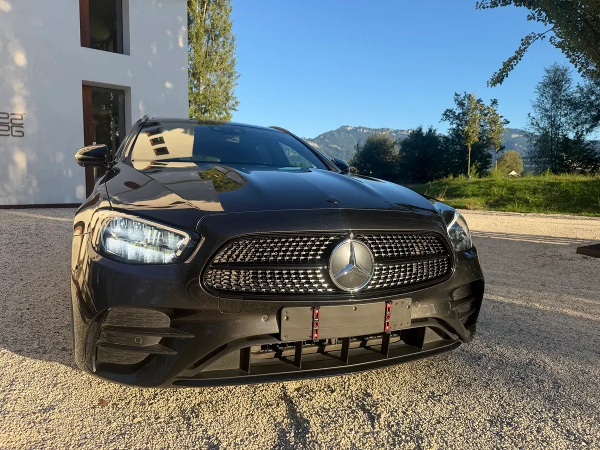 Mercedes-Benz E-Class 2021 photo 3