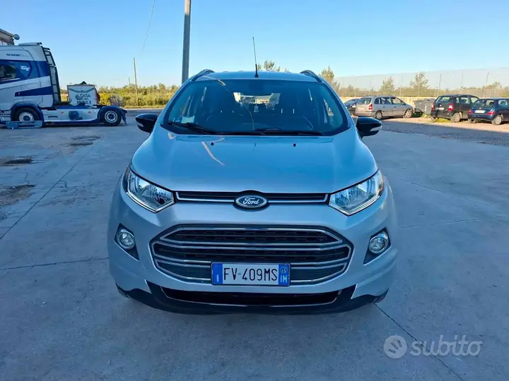 Ford Ecosport 2015 photo 2