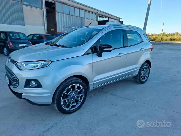 Ford Ecosport 2015 photo 3
