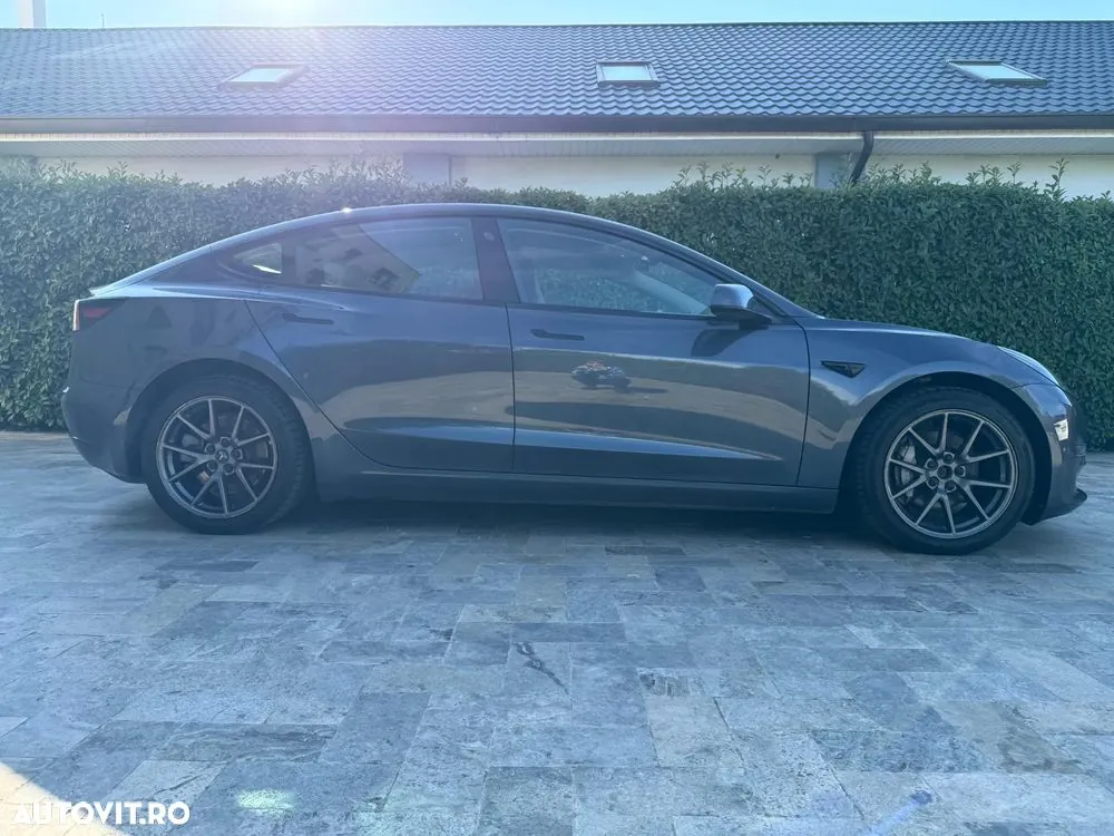 Tesla Model 3 2021 photo 5