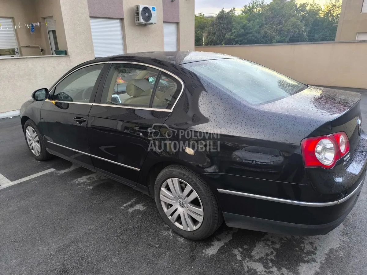 Volkswagen Passat 2005 photo 2