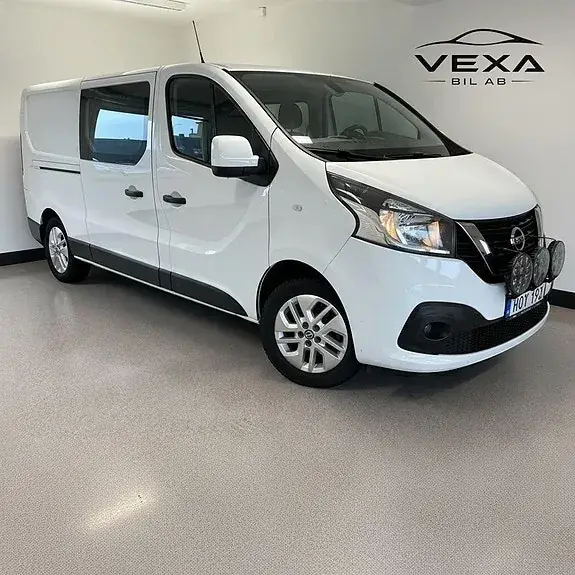 Nissan Nv300
