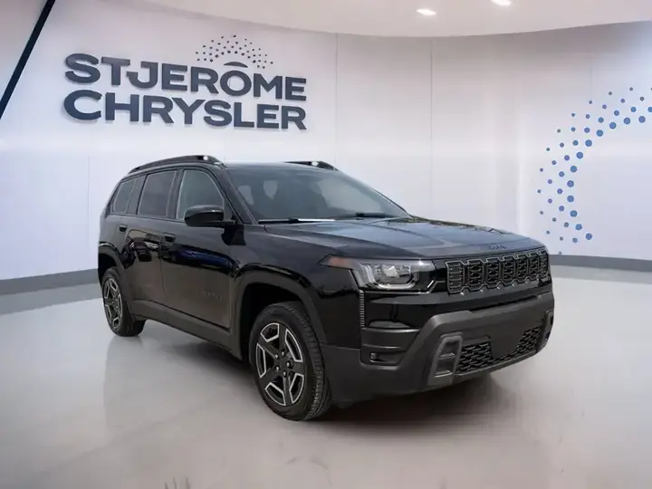Jeep Cherokee 2026 photo 3