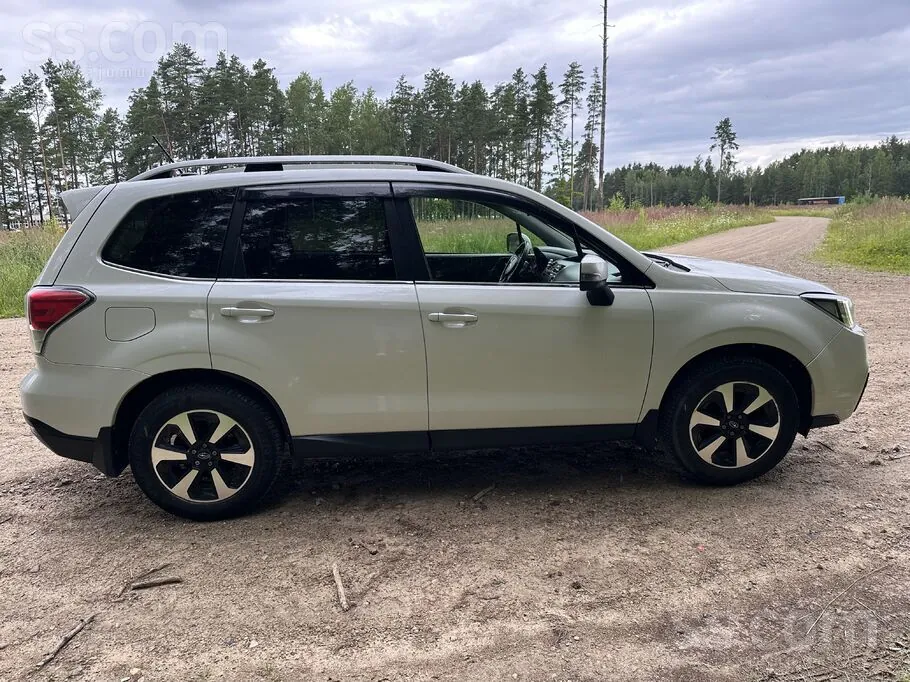 Subaru Forester 2016 photo 4