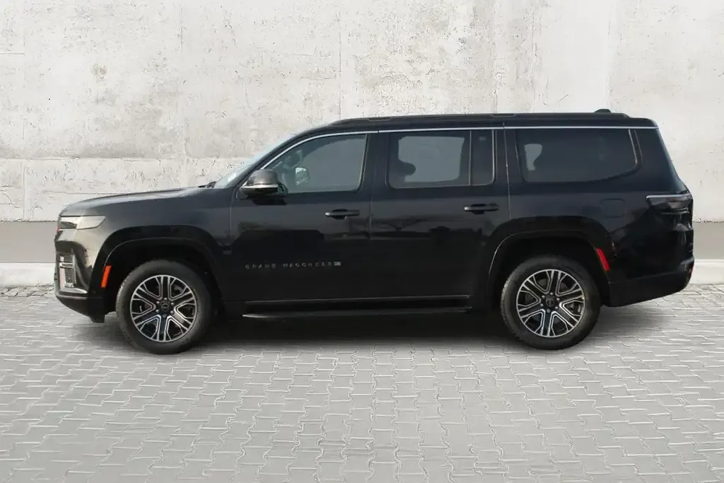 Jeep Grand Wagoneer 2026 photo 3