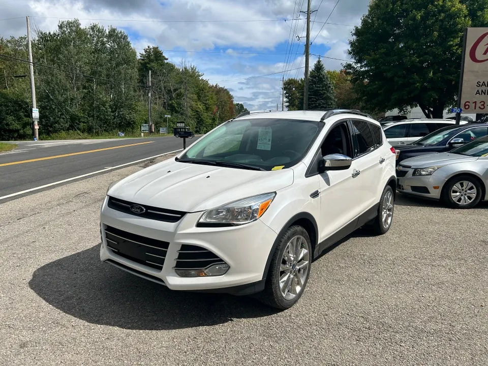 Ford Escape 2016 photo 2