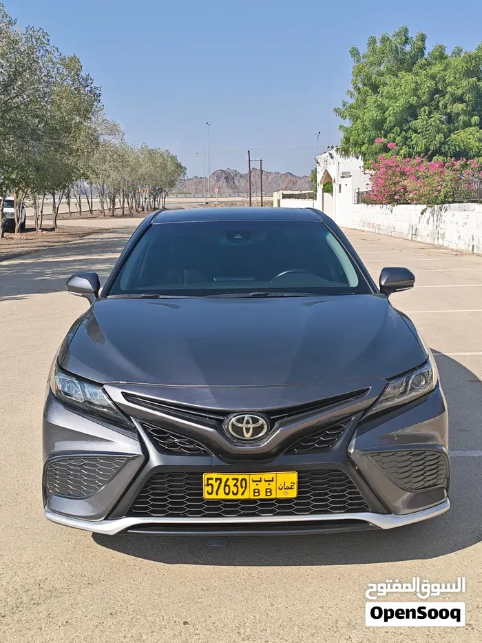 Toyota Camry 2021 photo 3