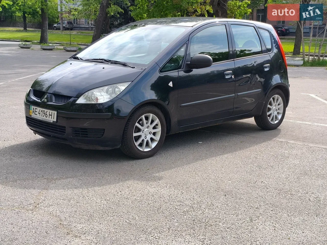 Mitsubishi Colt 2008 photo 2