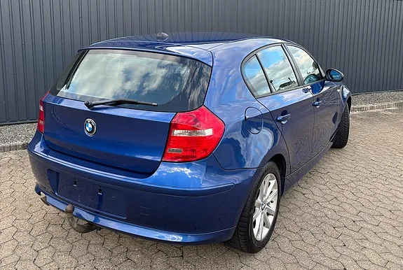 BMW 118D 2008 photo 3