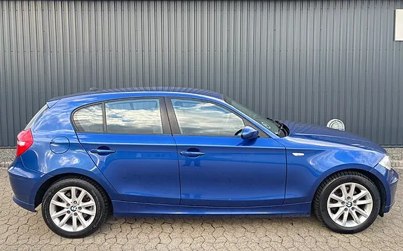 BMW 118D 2008 photo 4