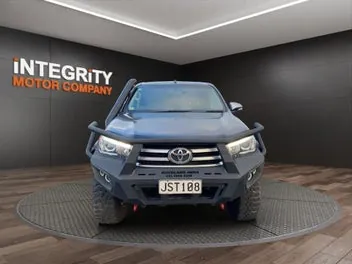 Toyota Hilux 2016 photo 2