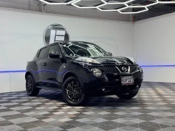Nissan Juke 2013 photo 2