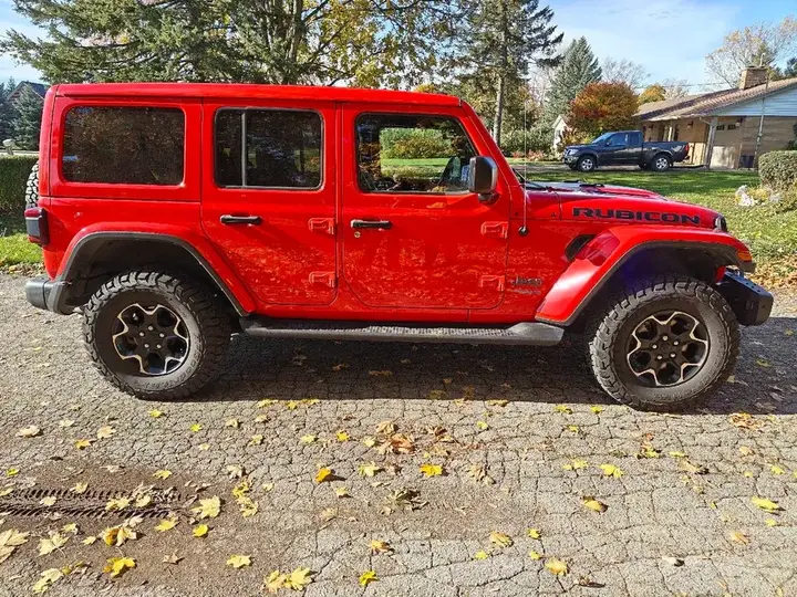Jeep Wrangler 2022 photo 3