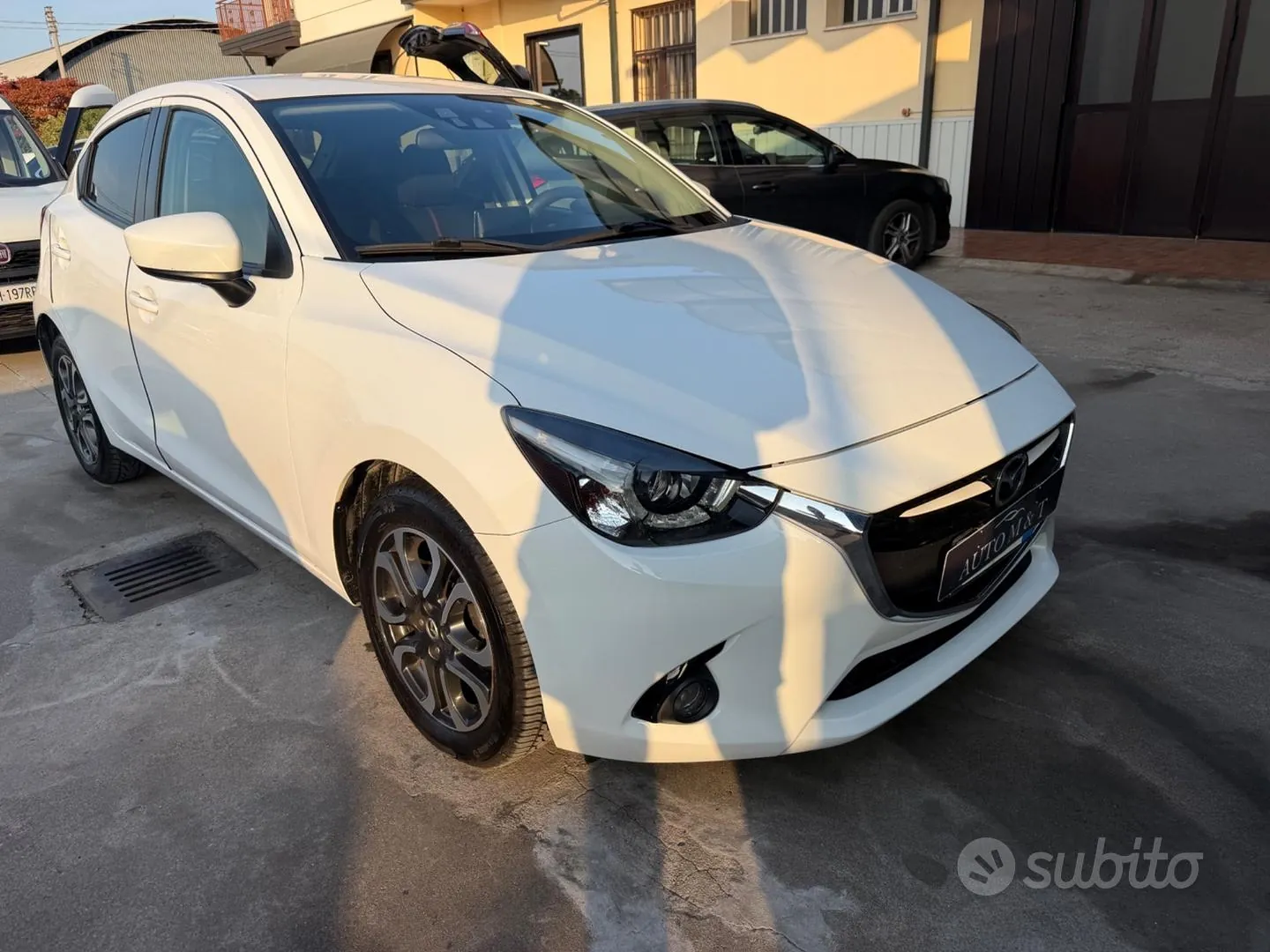 Mazda 2 2017 photo 5