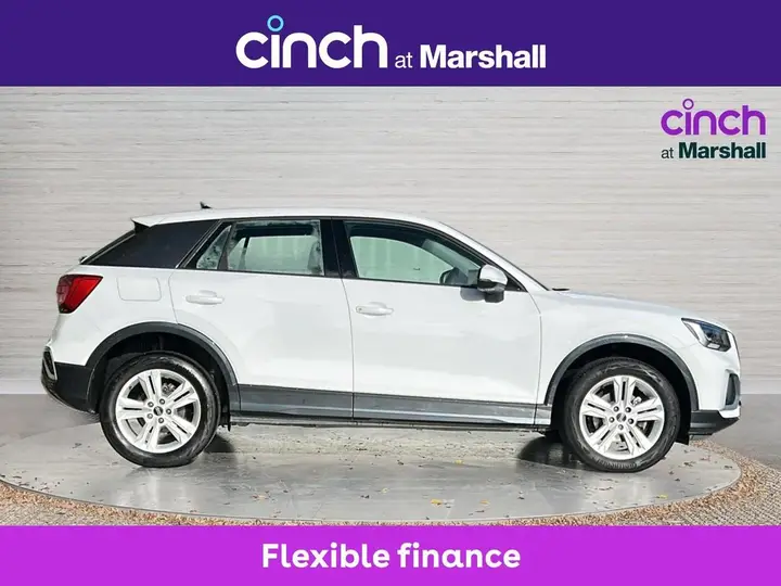 Audi Q2 2025 photo 2