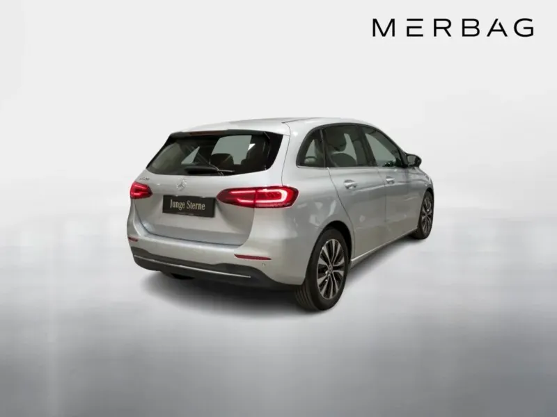 Mercedes-Benz B-Class 2022 photo 3