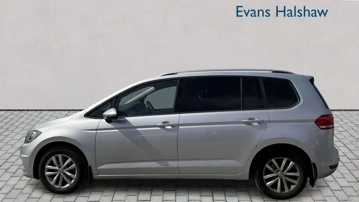 Volkswagen Touran 2018 photo 4