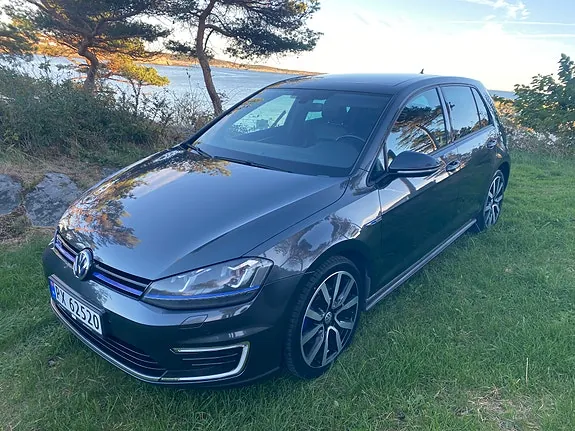 Volkswagen Golf Vii 2017 photo 2