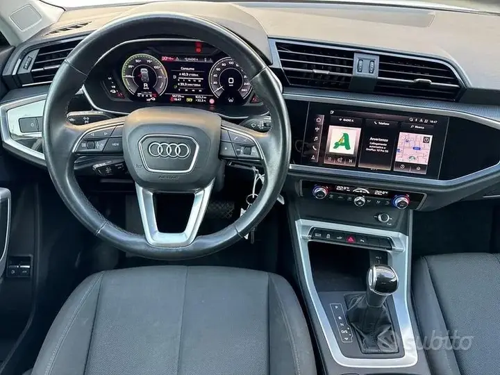 Audi Q3 2021 photo 3
