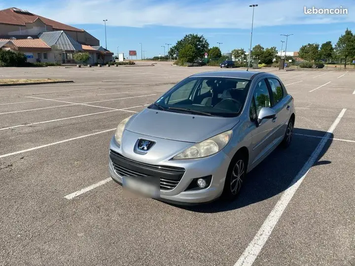 Peugeot 207