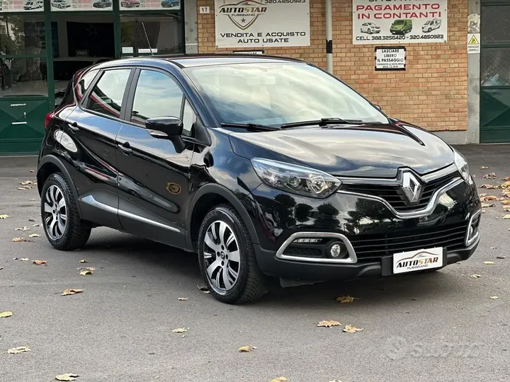 Renault Captur 2018 photo 2