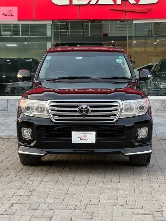 Toyota Land Cruiser