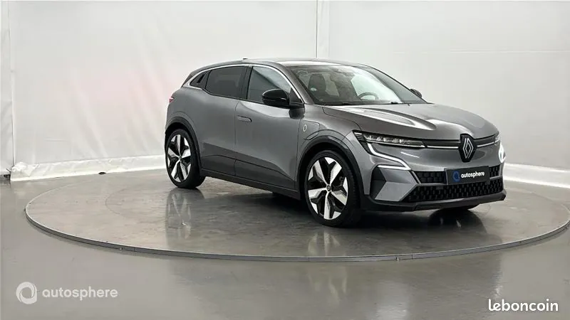 Renault Megane 2023 photo 3