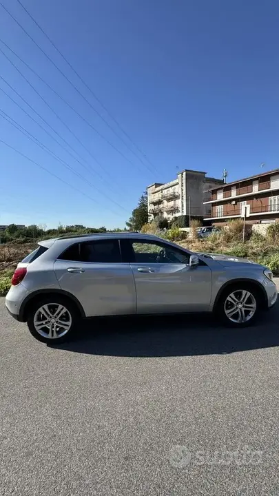 Mercedes-Benz Gla 2015 photo 3