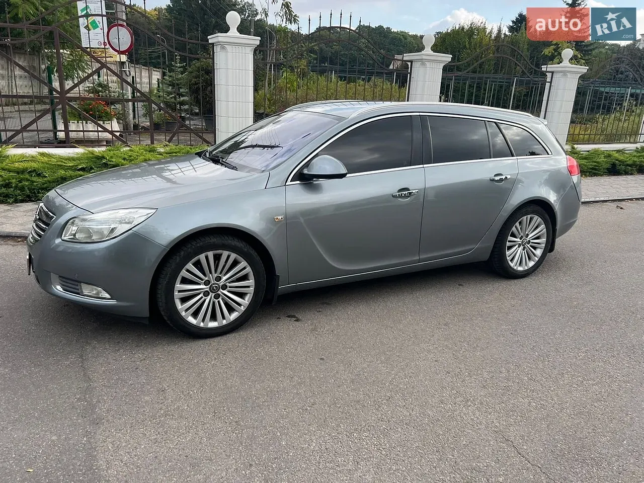 Opel Insignia 2012 photo 3