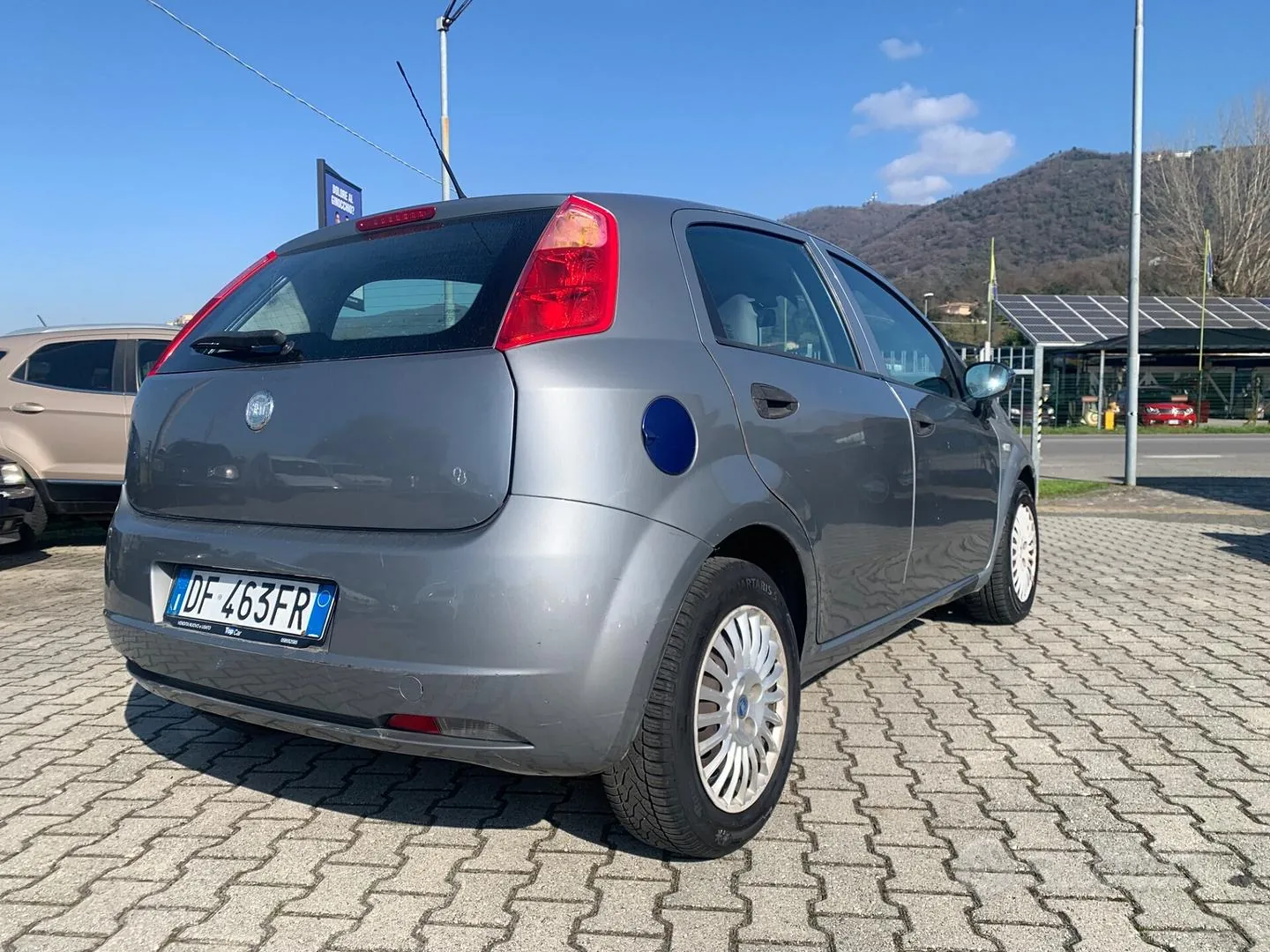 Fiat Grande Punto 2007 photo 3