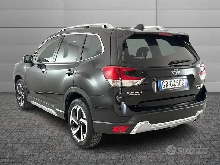 Subaru Forester 2023 photo 4