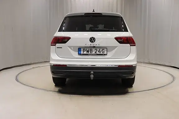 Volkswagen Tiguan Allspace 2023 photo 5