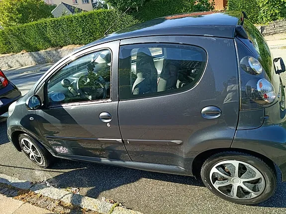 Citroen C1 2012 photo 3