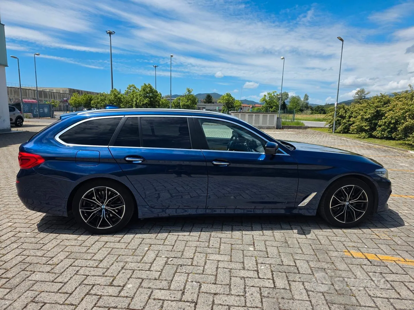 BMW 5 Series 2019 photo 4