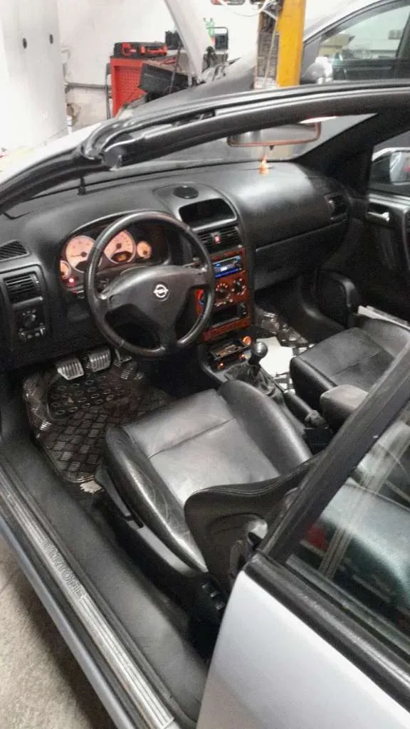 Opel Astra 2003 photo 2
